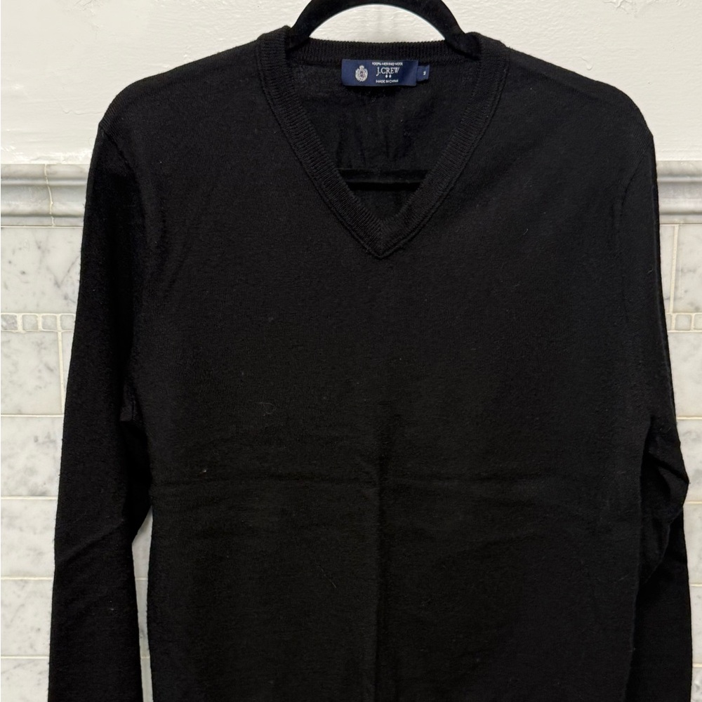 J Crew Men's Wool Black V-Neck Sweater